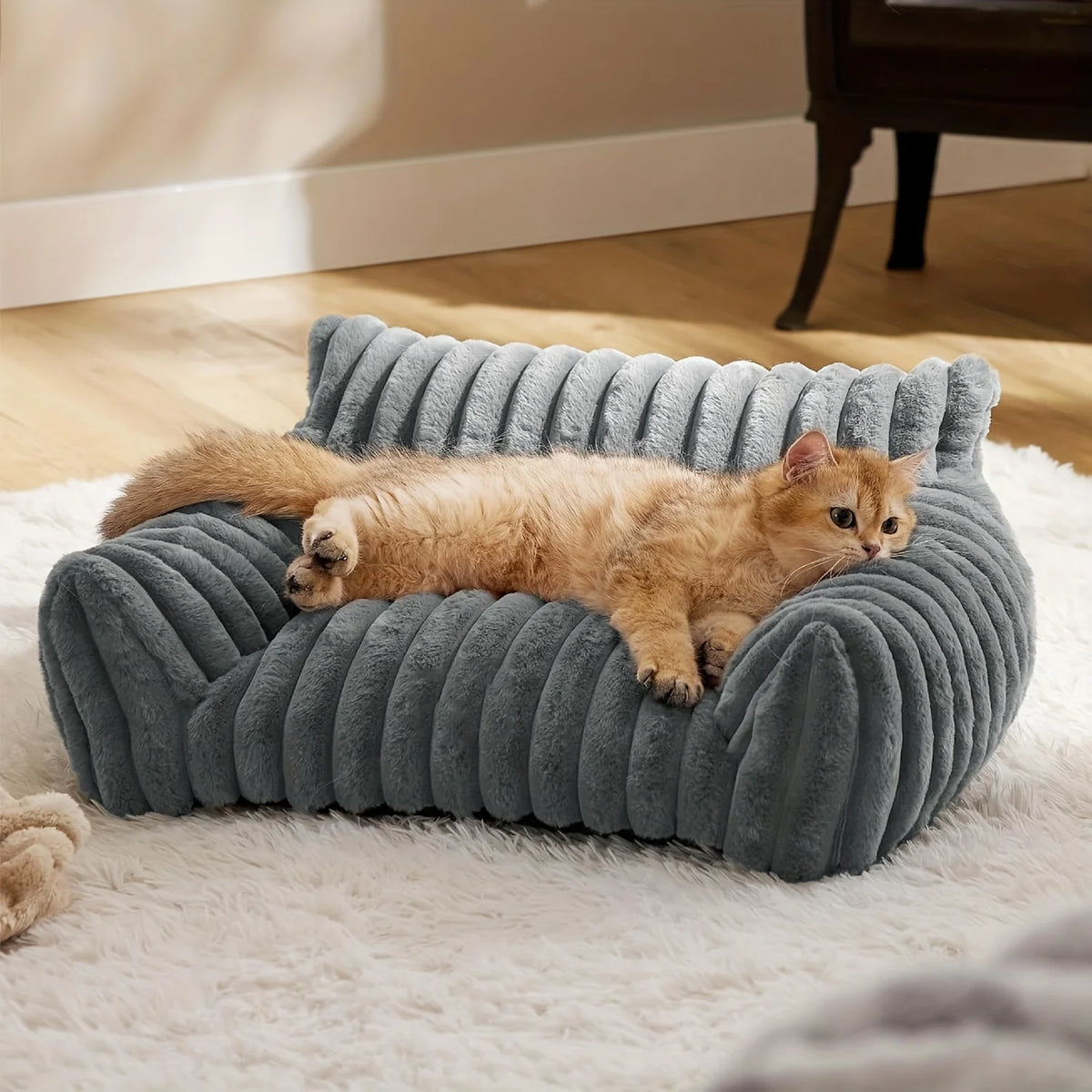 Plush Cat Sofa Bed with Raised Sides | Soft Pet Cushion